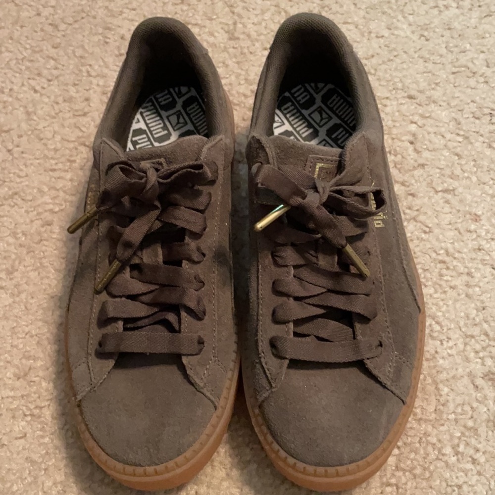 Platform Puma Sneakers - Picture 2 of 3